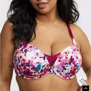 40F Torrid Push Up Plunge Bra Nwt